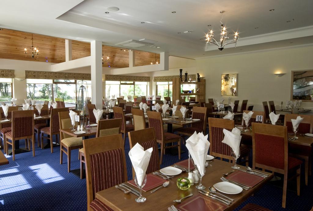 Beach Hotel & Restaurant 다우닝스 외부 사진